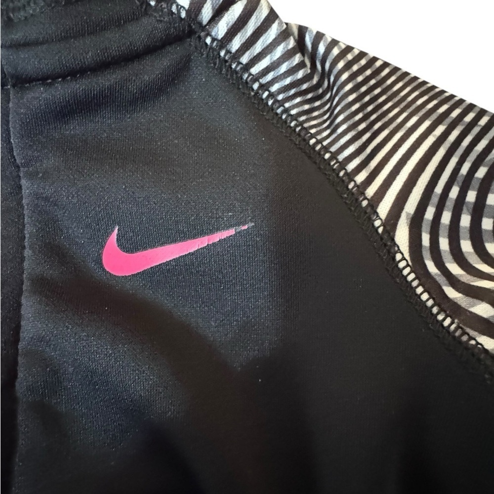 Nike Pink and Black Graphic Hoodie 6/9 k 91 - Picture 3 of 4